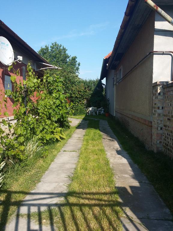 Boris Apartman Apartment Jula Exterior foto
